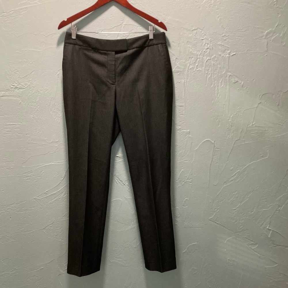 Tahari Arthur Levine
Size 10 charcoal grey dress Pants